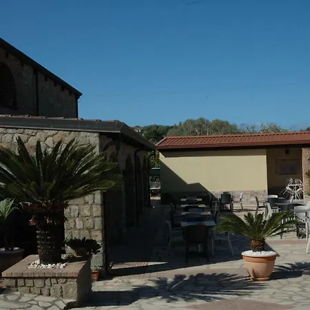 Al Fico Secco Bistrot&braceria - Room&breakfast *